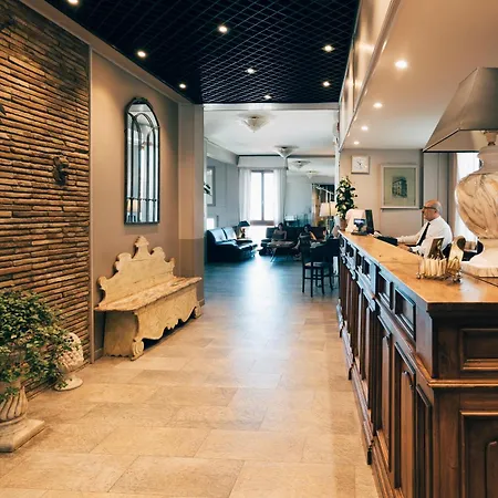 Hotel San Luca-3